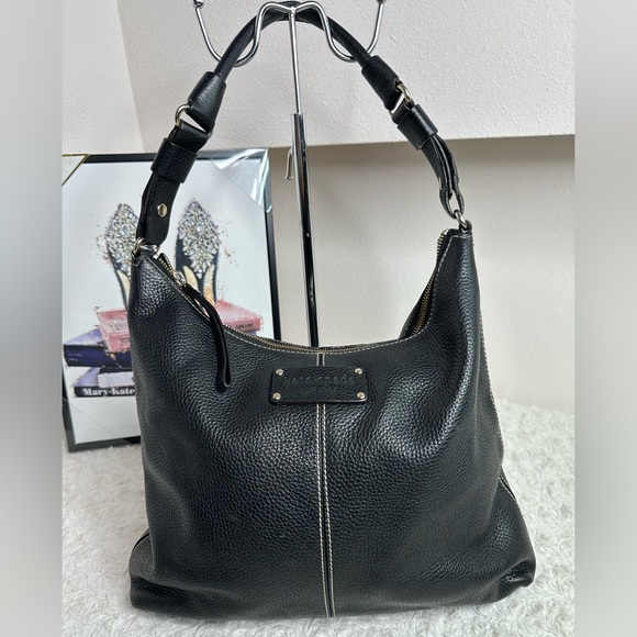 kate spade Handbags - Kate Spade Pebbled Leather Black Shoulder Bag